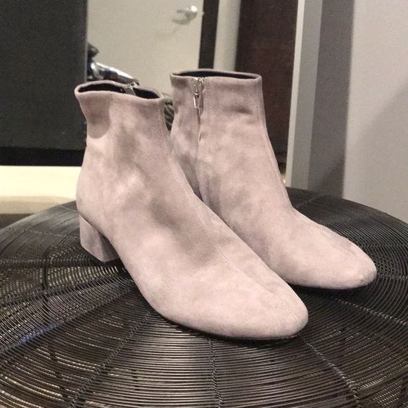 Dolce Vita Shoes - Dolce Vita suede booties